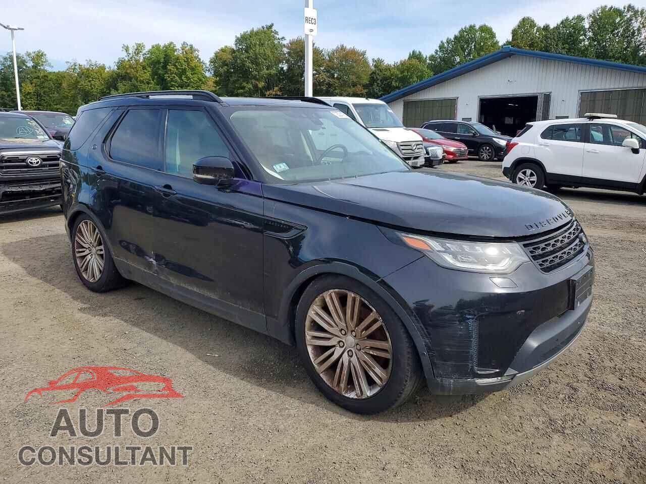 LAND ROVER DISCOVERY 2017 - SALRTBBV3HA021958