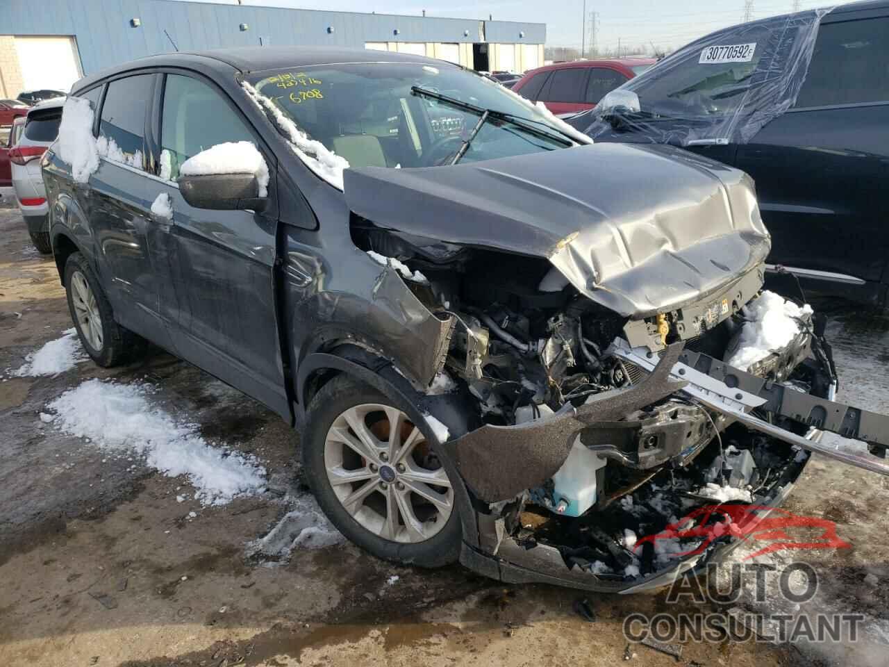 FORD ESCAPE 2017 - 1FMCU0GD1HUE66708
