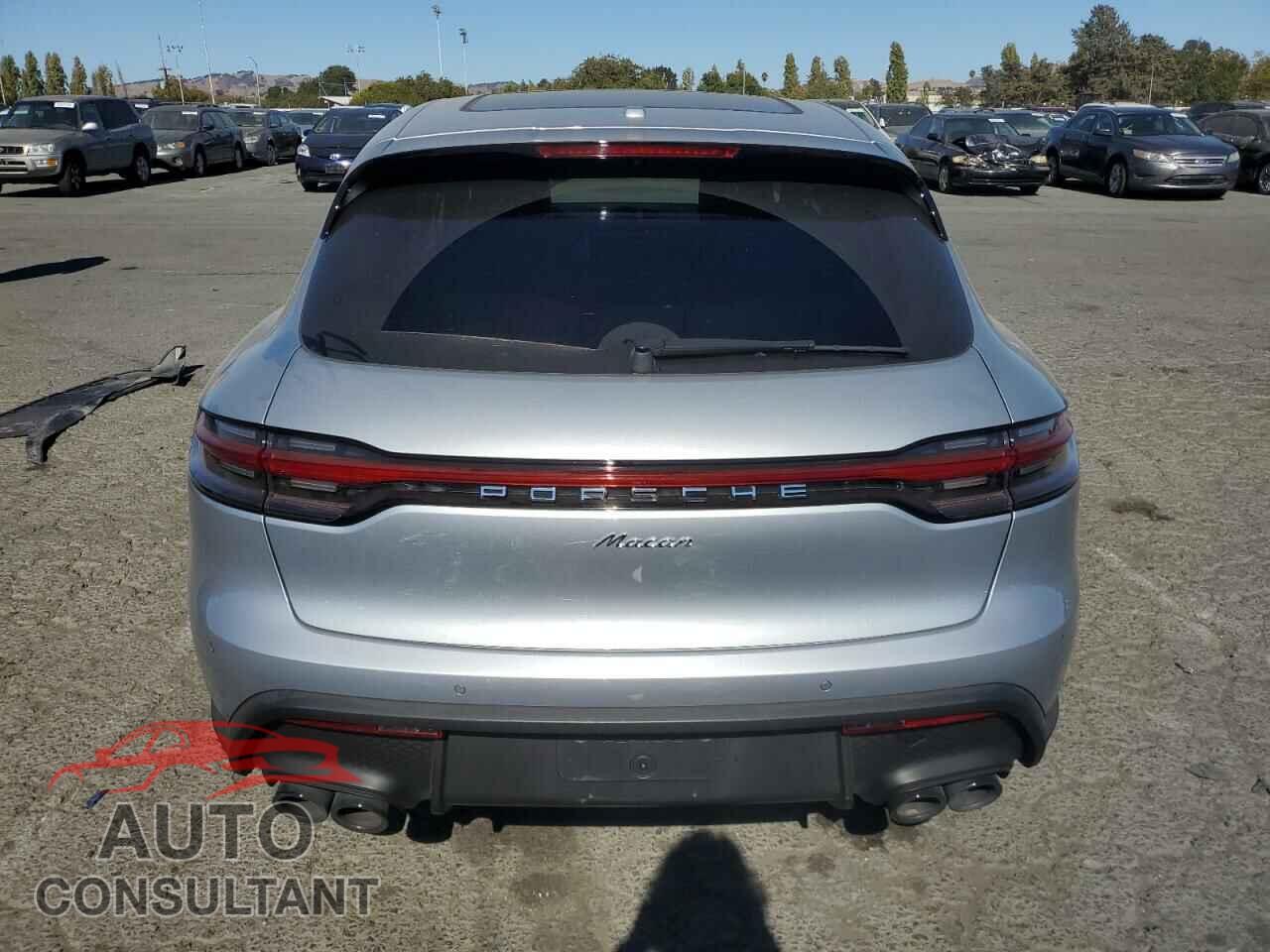 PORSCHE MACAN BASE 2023 - WP1AA2A56PLB13126