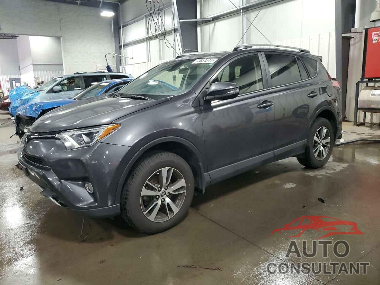 TOYOTA RAV4 2017 - JTMRFREV4HJ173301