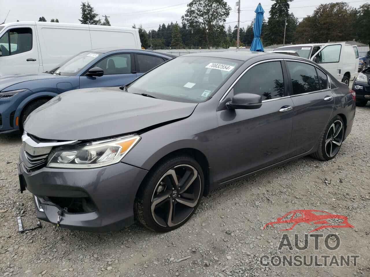 HONDA ACCORD 2017 - 1HGCR2F82HA002433