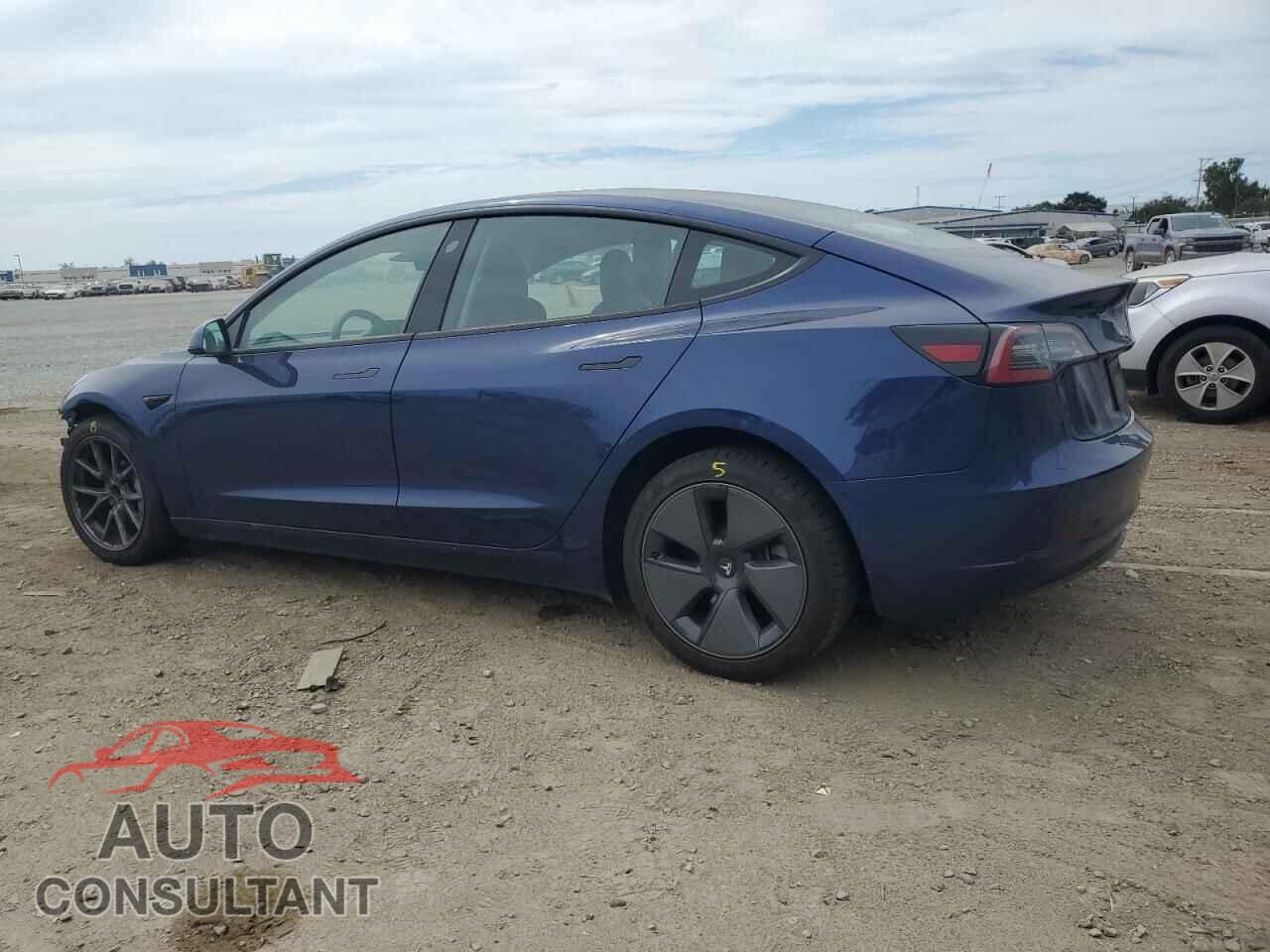TESLA MODEL 3 2021 - 5YJ3E1EAXMF930355
