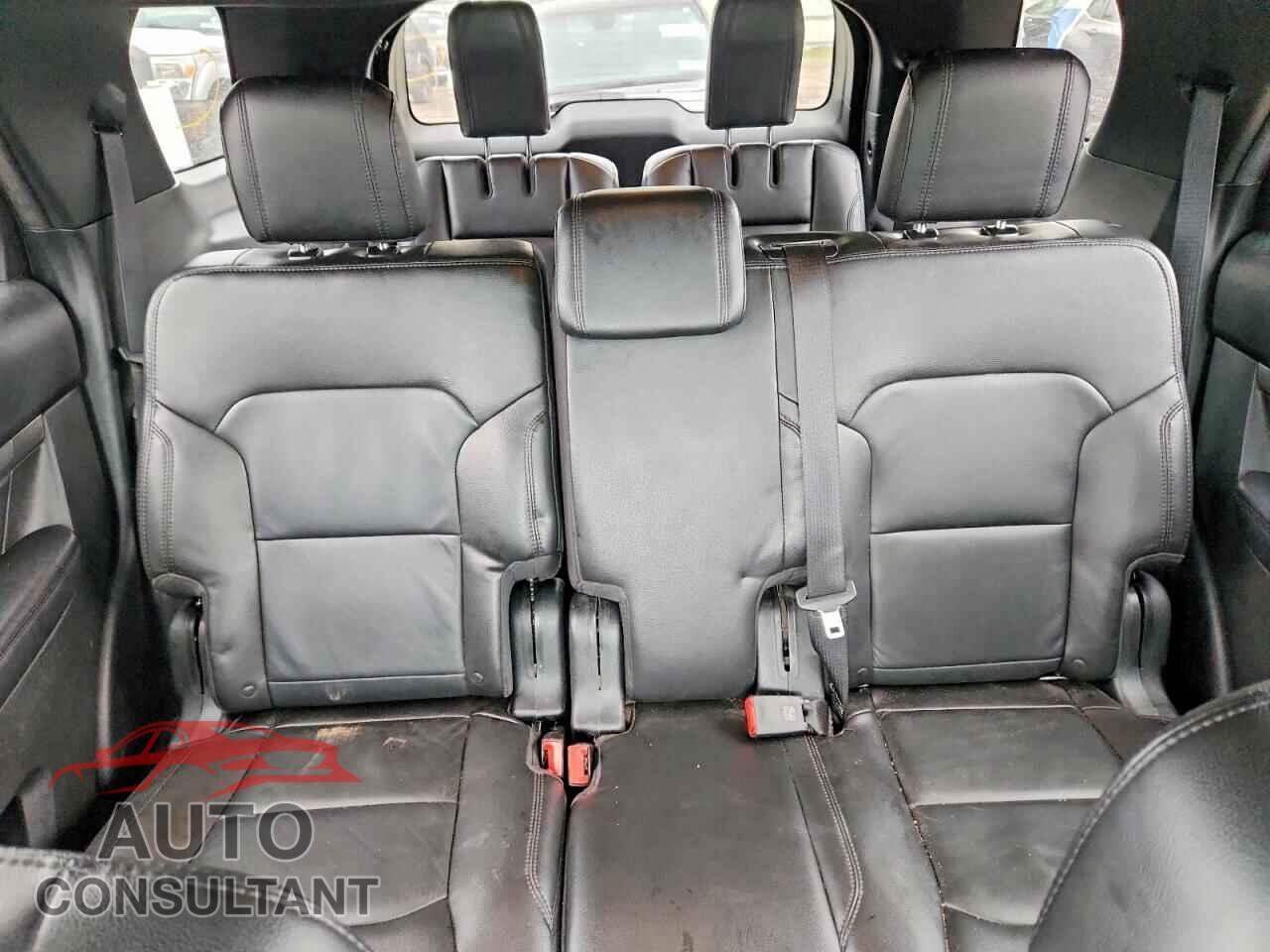 FORD EXPLORER 2018 - 1FM5K8D89JGB16302