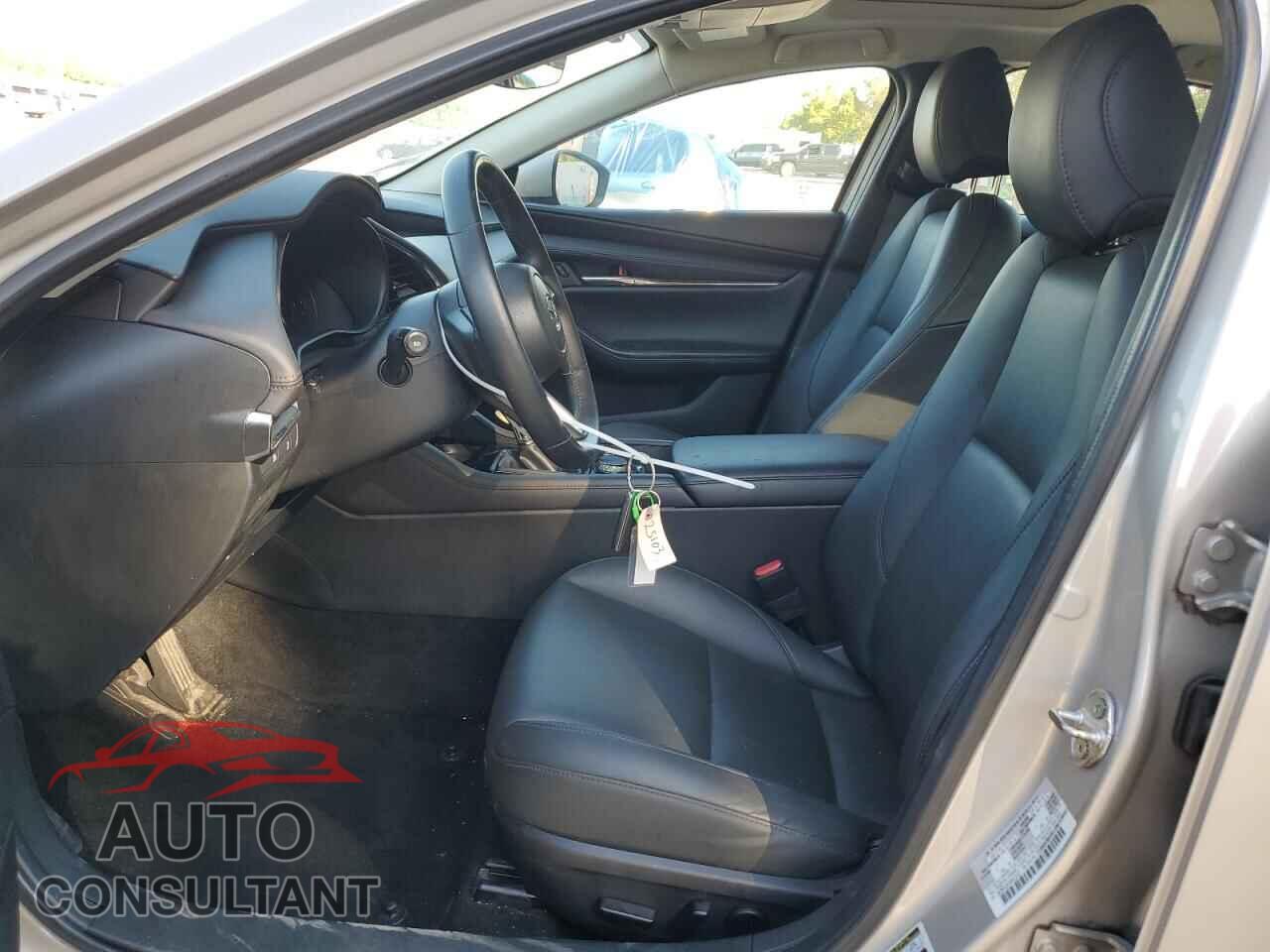 MAZDA 3 2024 - 3MZBPACMXRM413107