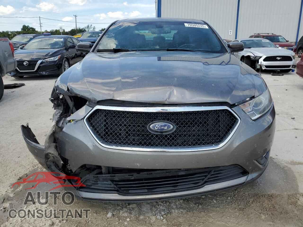 FORD TAURUS 2014 - 1FAHP2E86EG137215