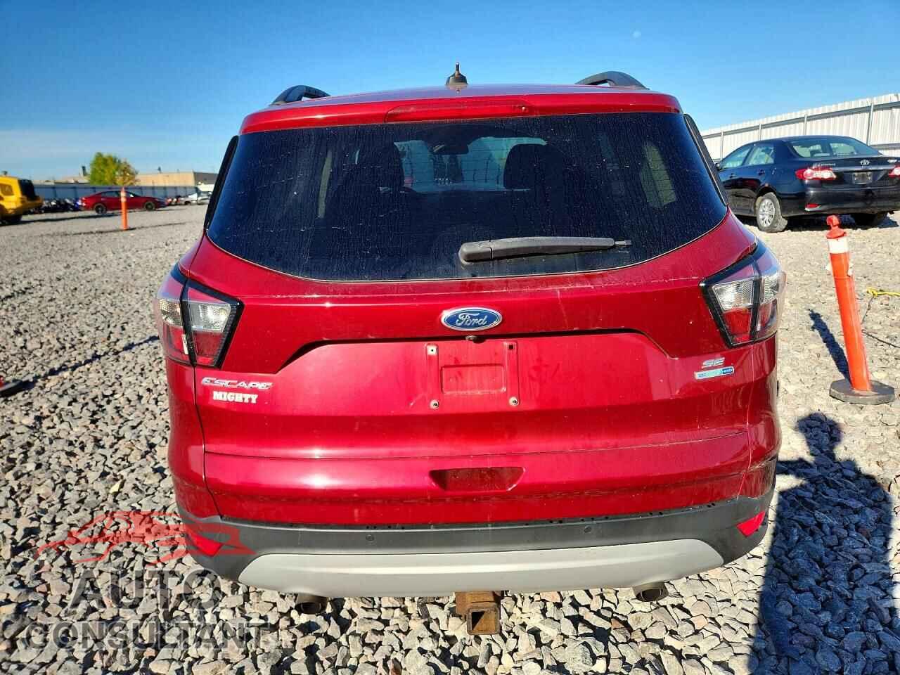 FORD ESCAPE 2017 - 1FMCU9G90HUB50443