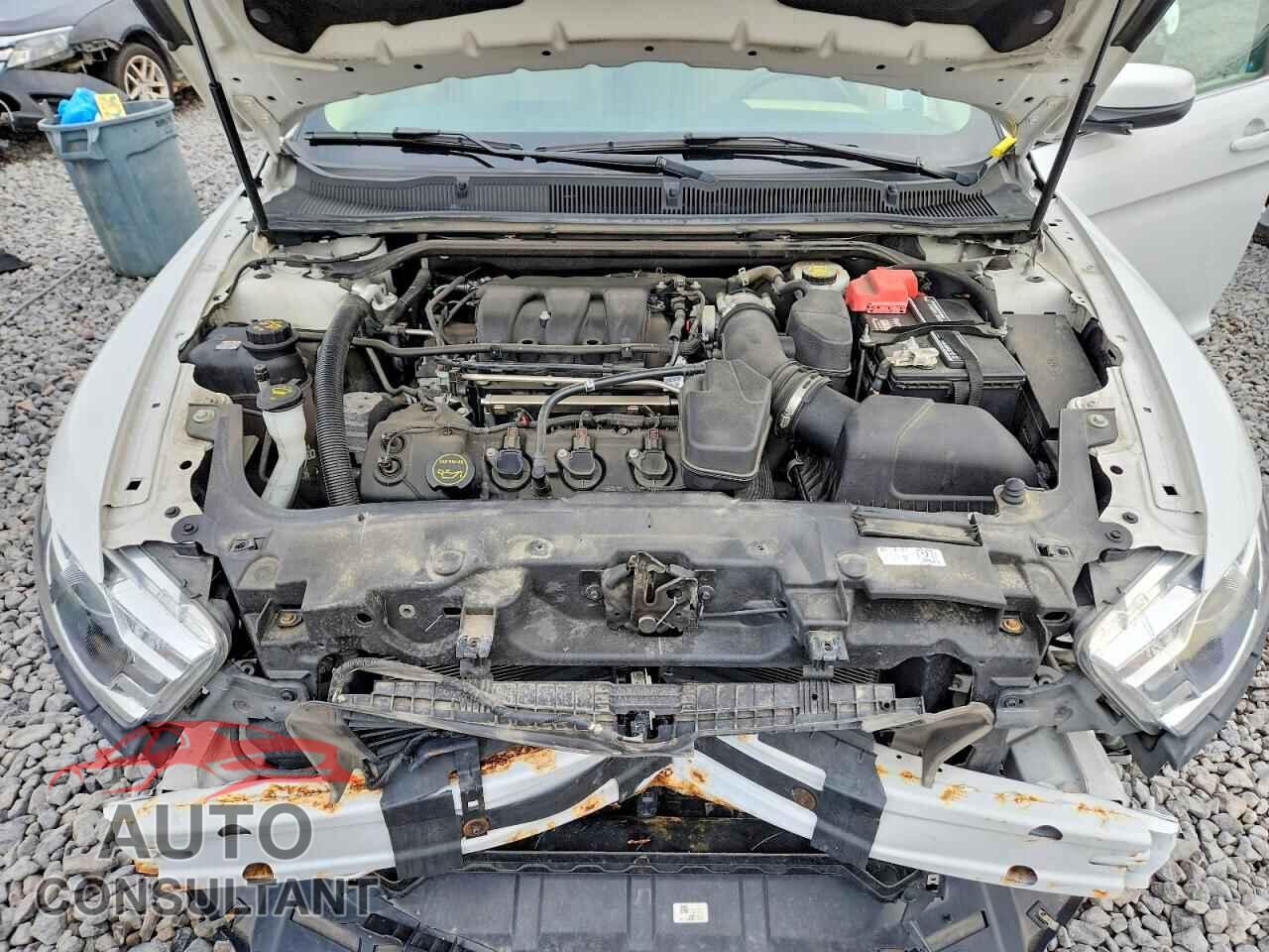 FORD TAURUS 2016 - 1FAHP2E83GG112050