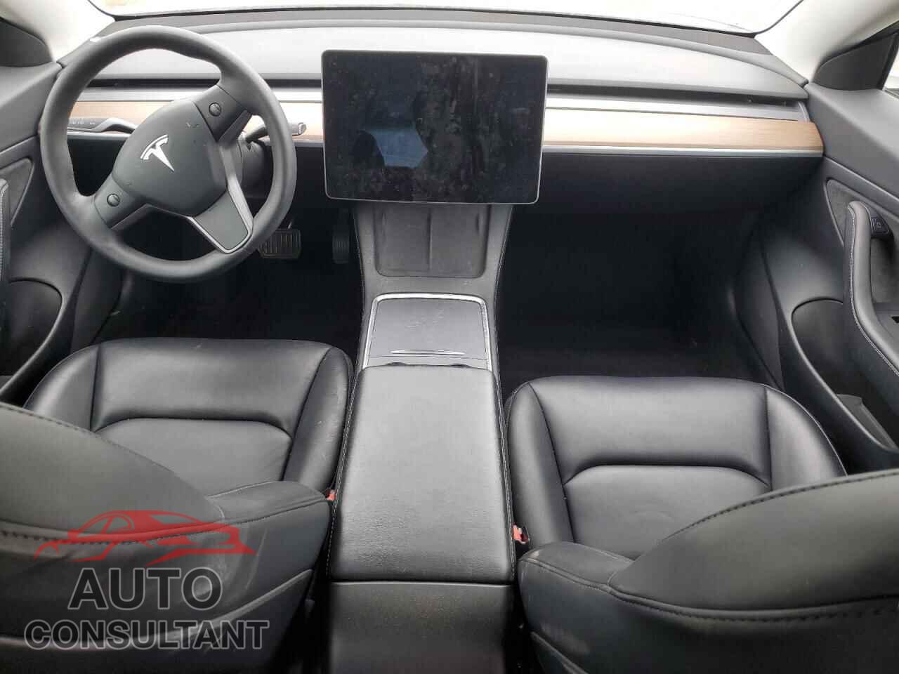 TESLA MODEL 3 2021 - 5YJ3E1EAXMF930355