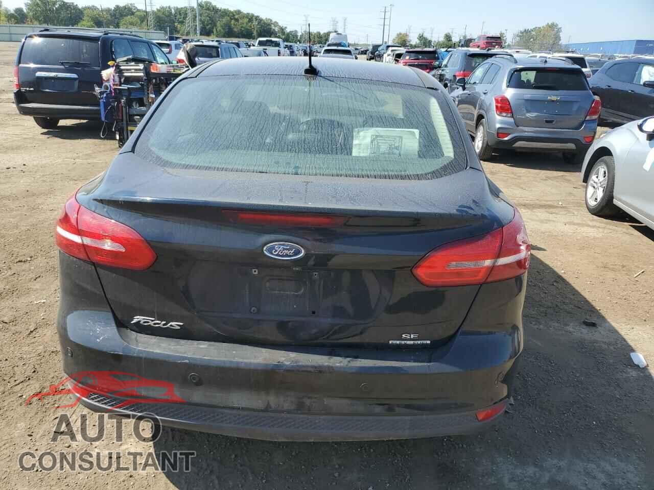 FORD FOCUS 2016 - 1FADP3F27GL252155