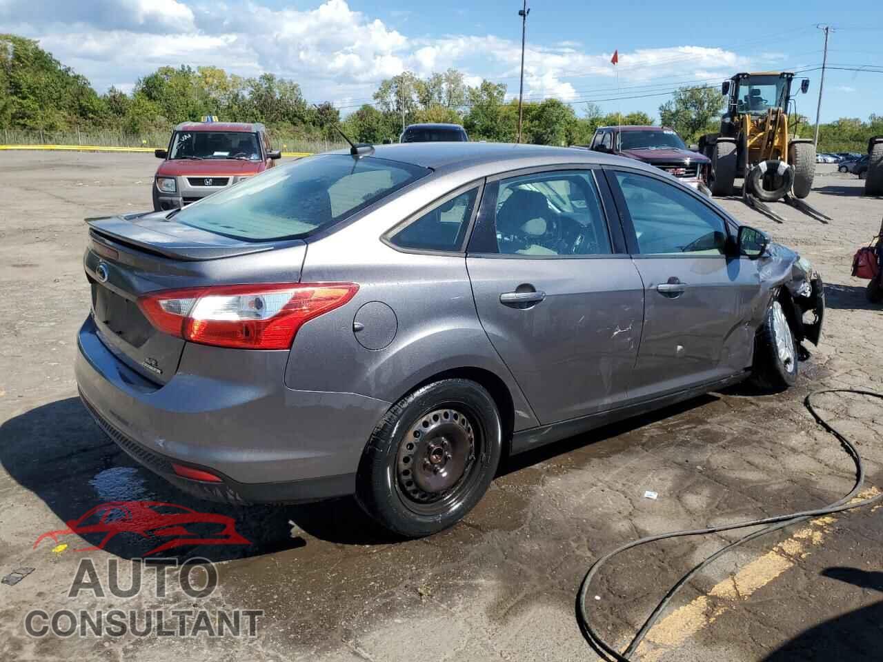 FORD FOCUS 2013 - 1FADP3F2XDL180265