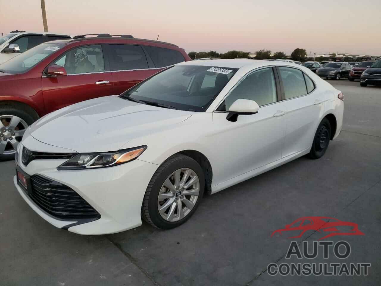 TOYOTA CAMRY 2019 - 4T1B11HK9KU229933