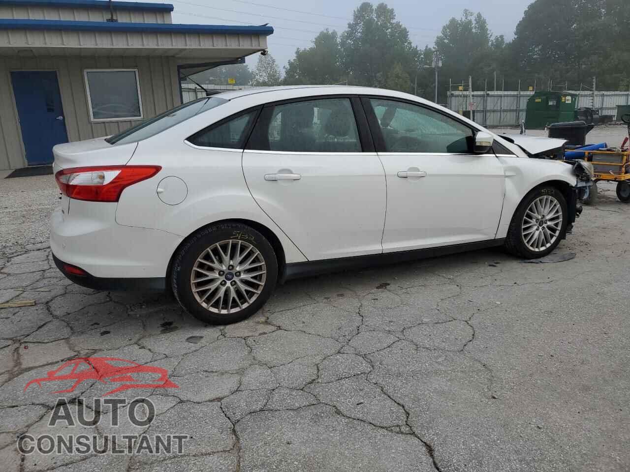 FORD FOCUS 2012 - 1FAHP3H23CL128280