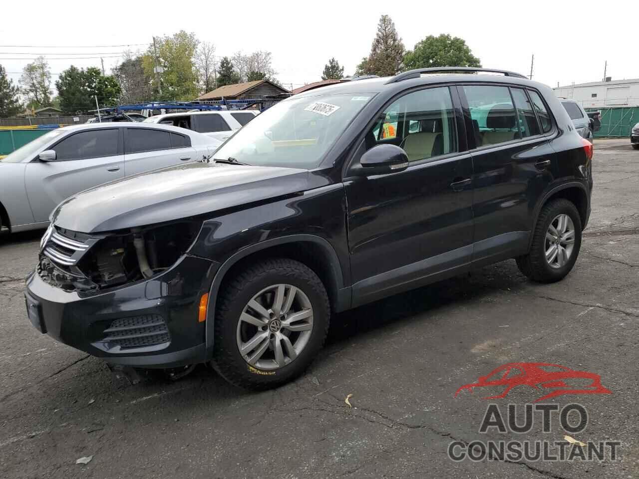 VOLKSWAGEN TIGUAN 2017 - WVGBV7AXXHK000954