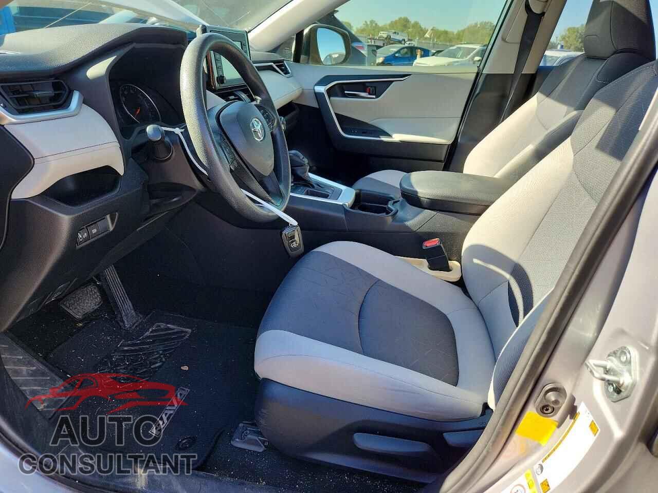 TOYOTA RAV4 2019 - JTMW1RFV5KD510628