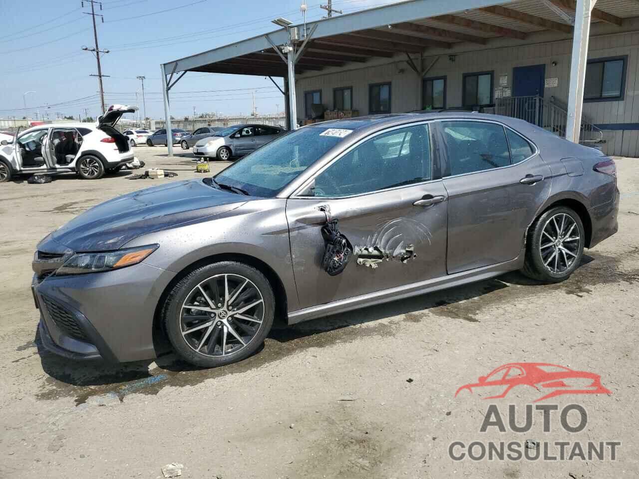 TOYOTA CAMRY 2021 - 4T1T11AK5MU552023