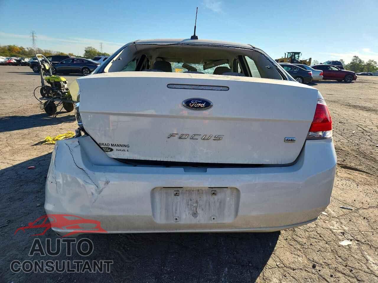 FORD FOCUS 2011 - 1FAHP3FN1BW161207