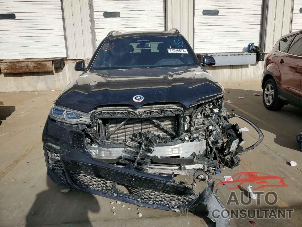 BMW X7 2022 - 5UXCX6C05N9M97670