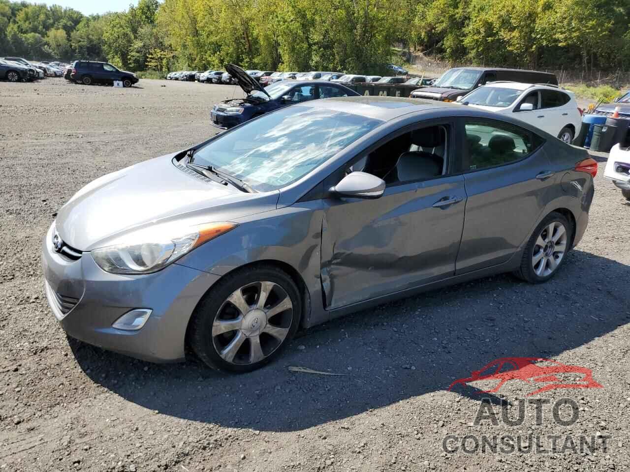 HYUNDAI ELANTRA 2013 - 5NPDH4AE8DH272154