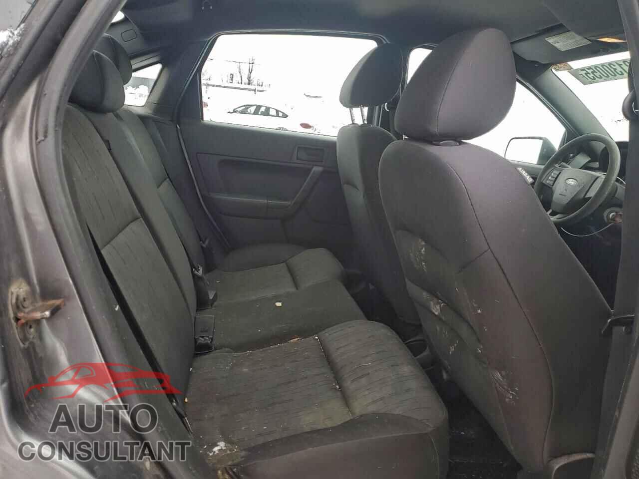 FORD FOCUS 2011 - 1FAHP3FN3BW123767