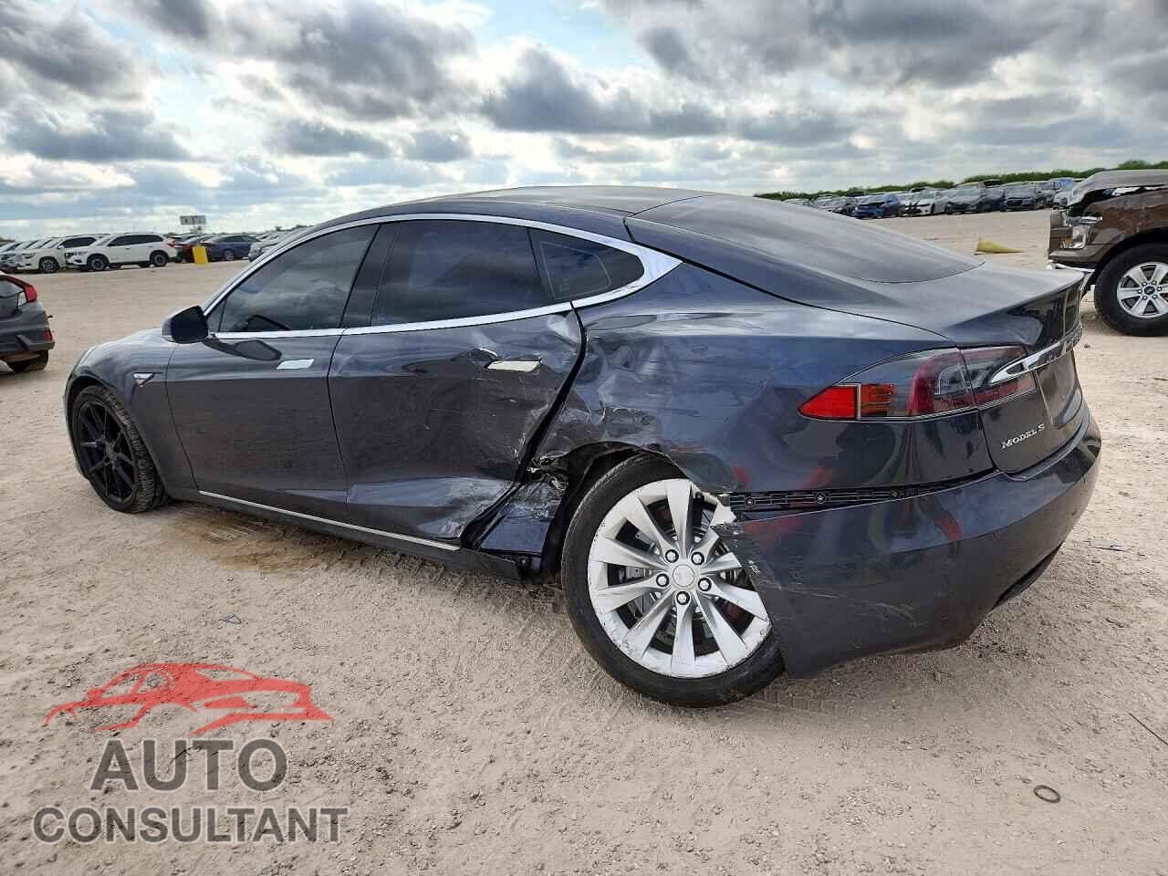 TESLA MODEL S 2016 - 5YJSA1E27GF153511