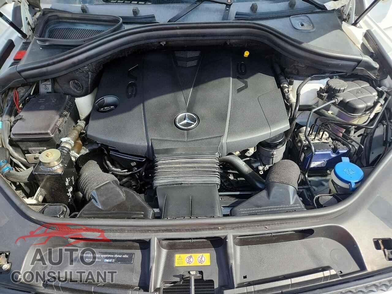 MERCEDES-BENZ GL-CLASS 2015 - 4JGDF2EE3FA528131