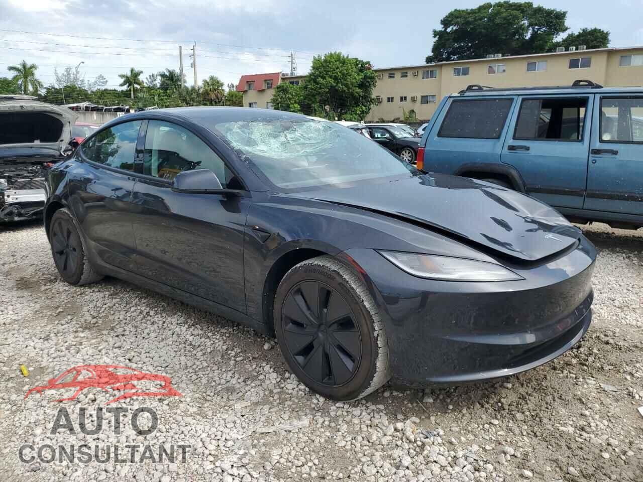 TESLA MODEL 3 2024 - 5YJ3E1EA4RF734404