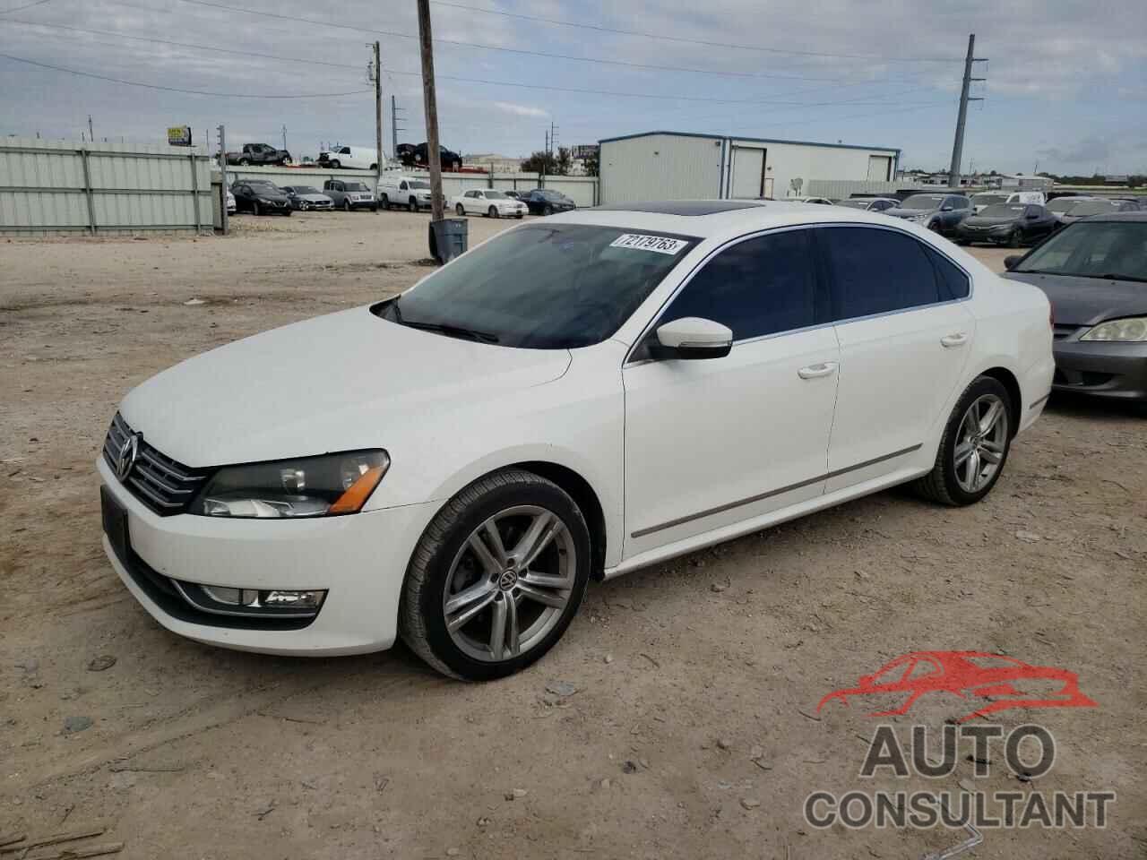 VOLKSWAGEN PASSAT 2015 - 1VWCV7A35FC066578