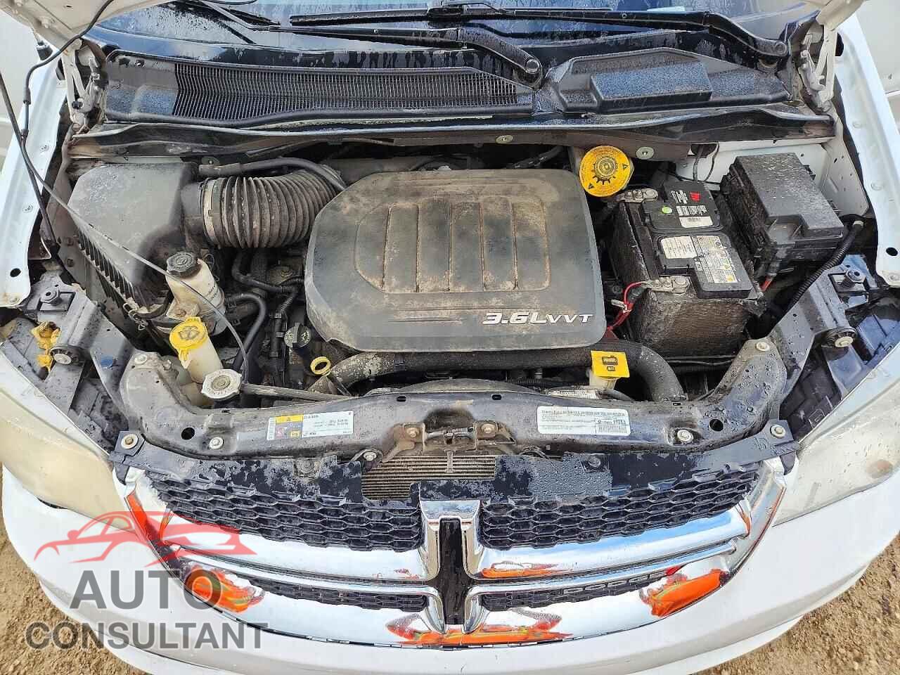 DODGE CARAVAN 2015 - 2C4RDGBG6FR584613