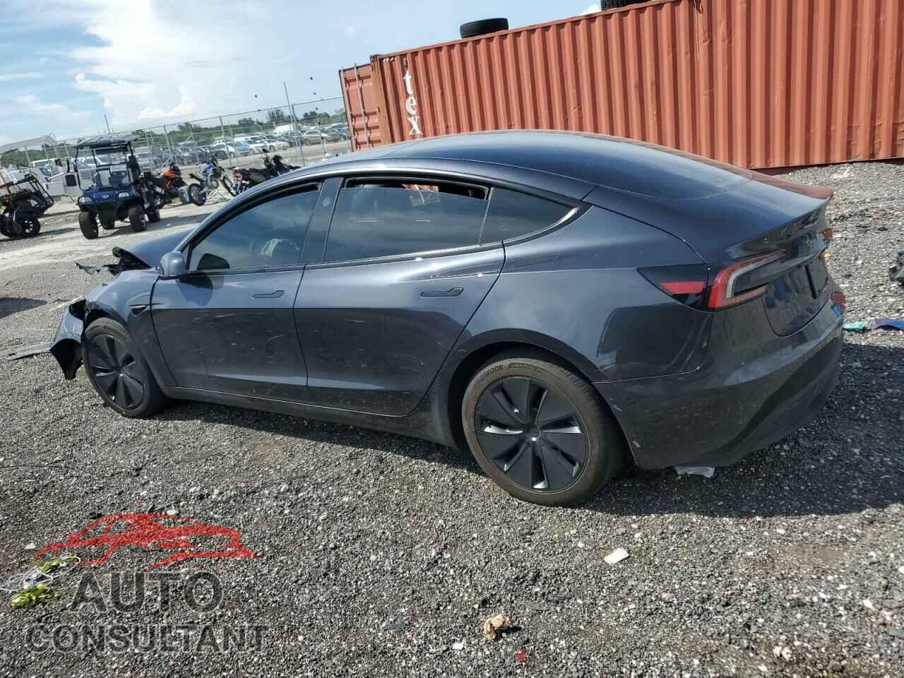 TESLA MODEL 3 2024 - 5YJ3E1EA6RF740818