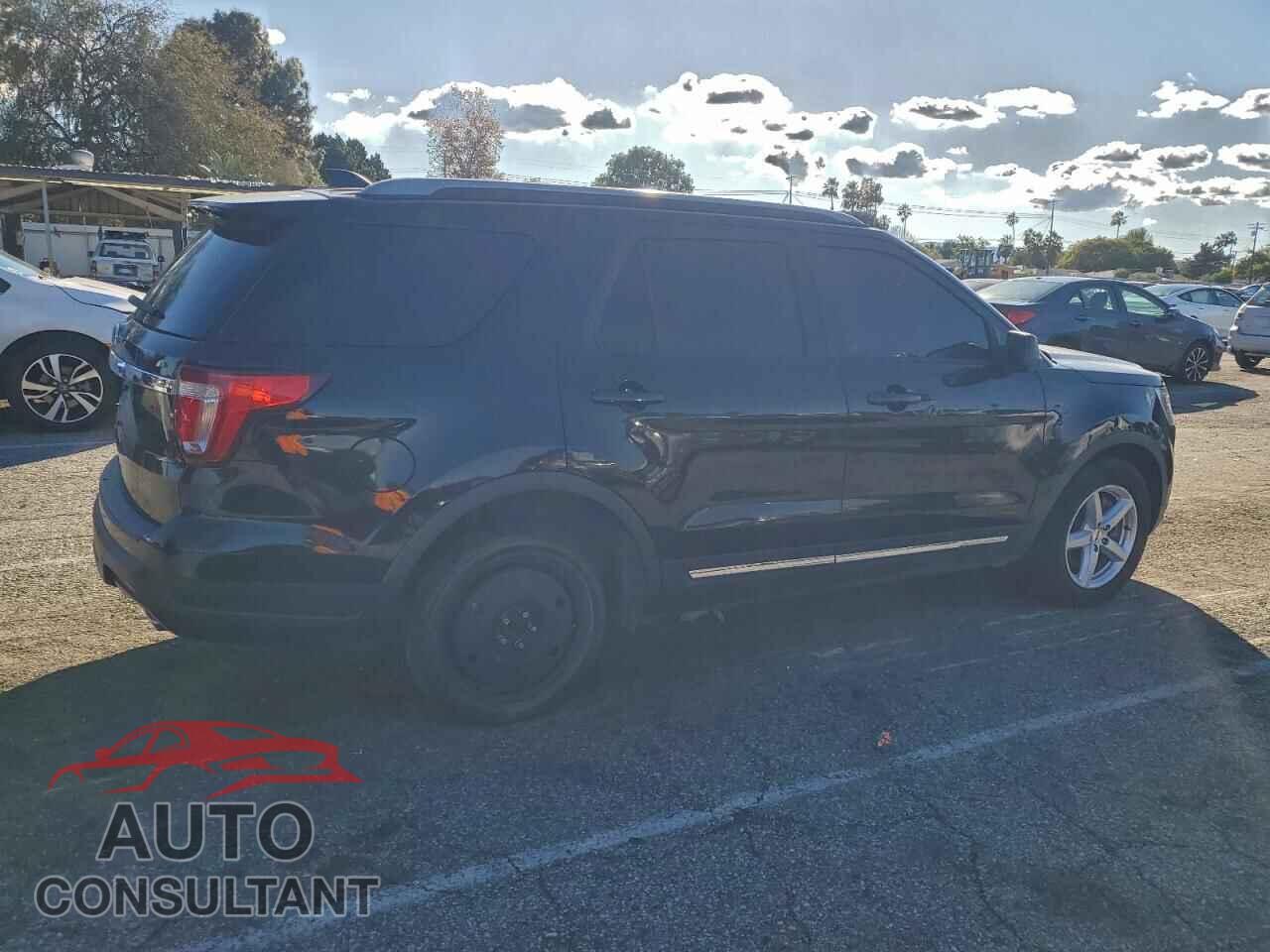 FORD EXPLORER 2018 - 1FM5K7D81JGB89769