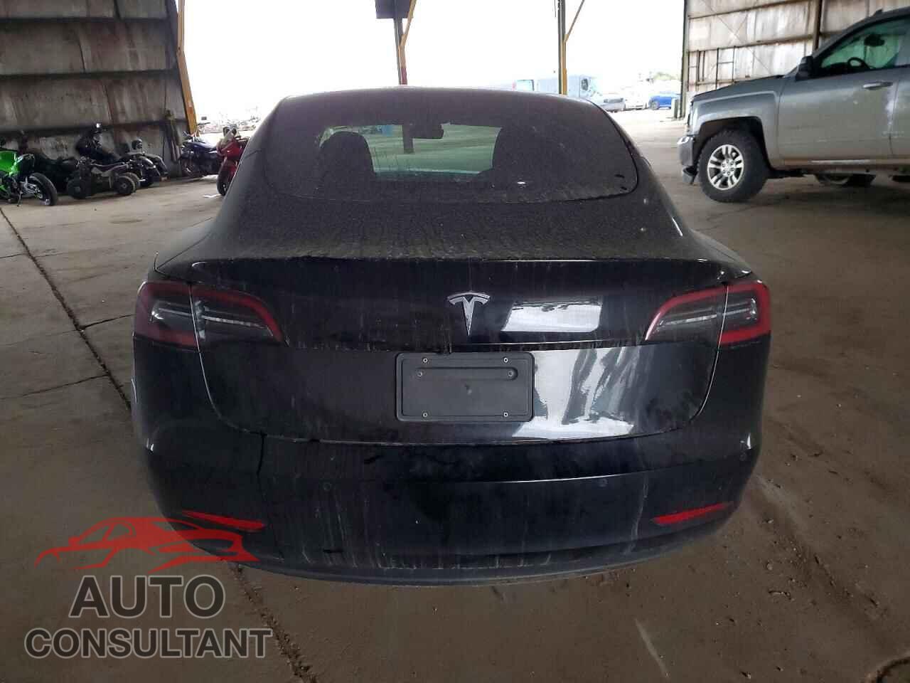 TESLA MODEL 3 2020 - 5YJ3E1EA9LF657438