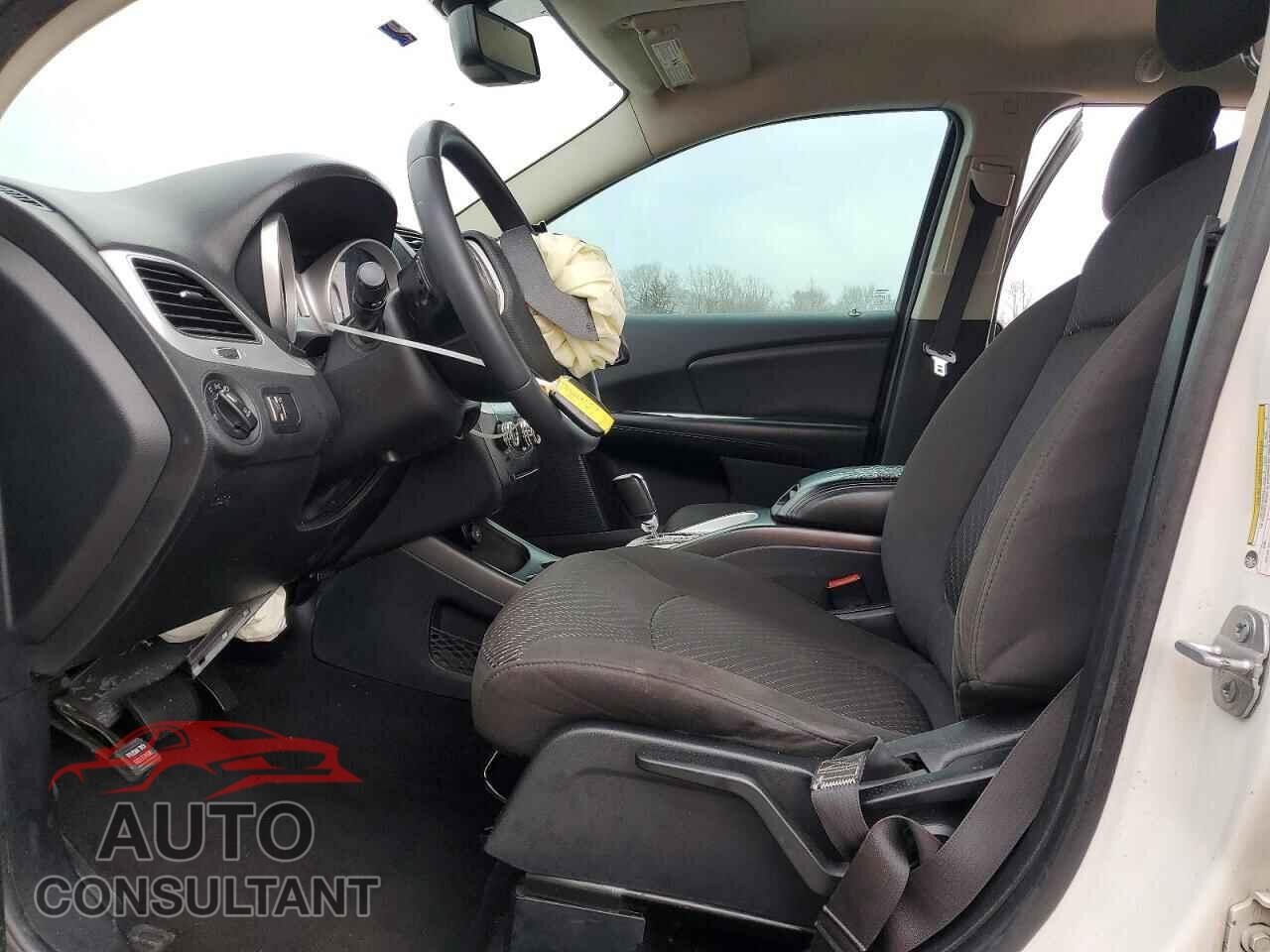 DODGE JOURNEY 2015 - 3C4PDCBB1FT630222