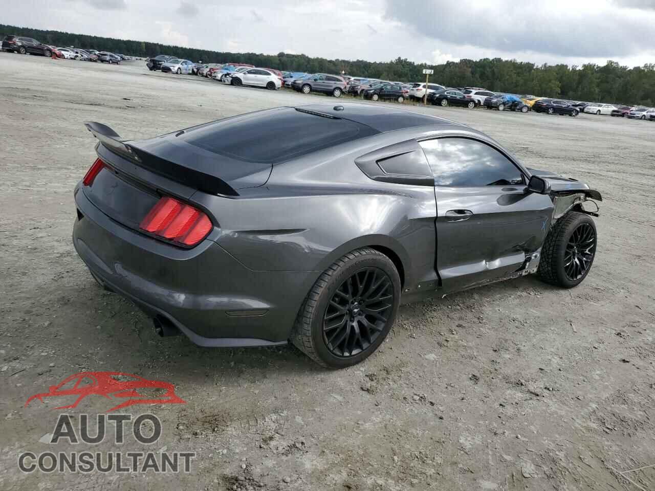 FORD MUSTANG 2017 - 1FA6P8CF2H5240322