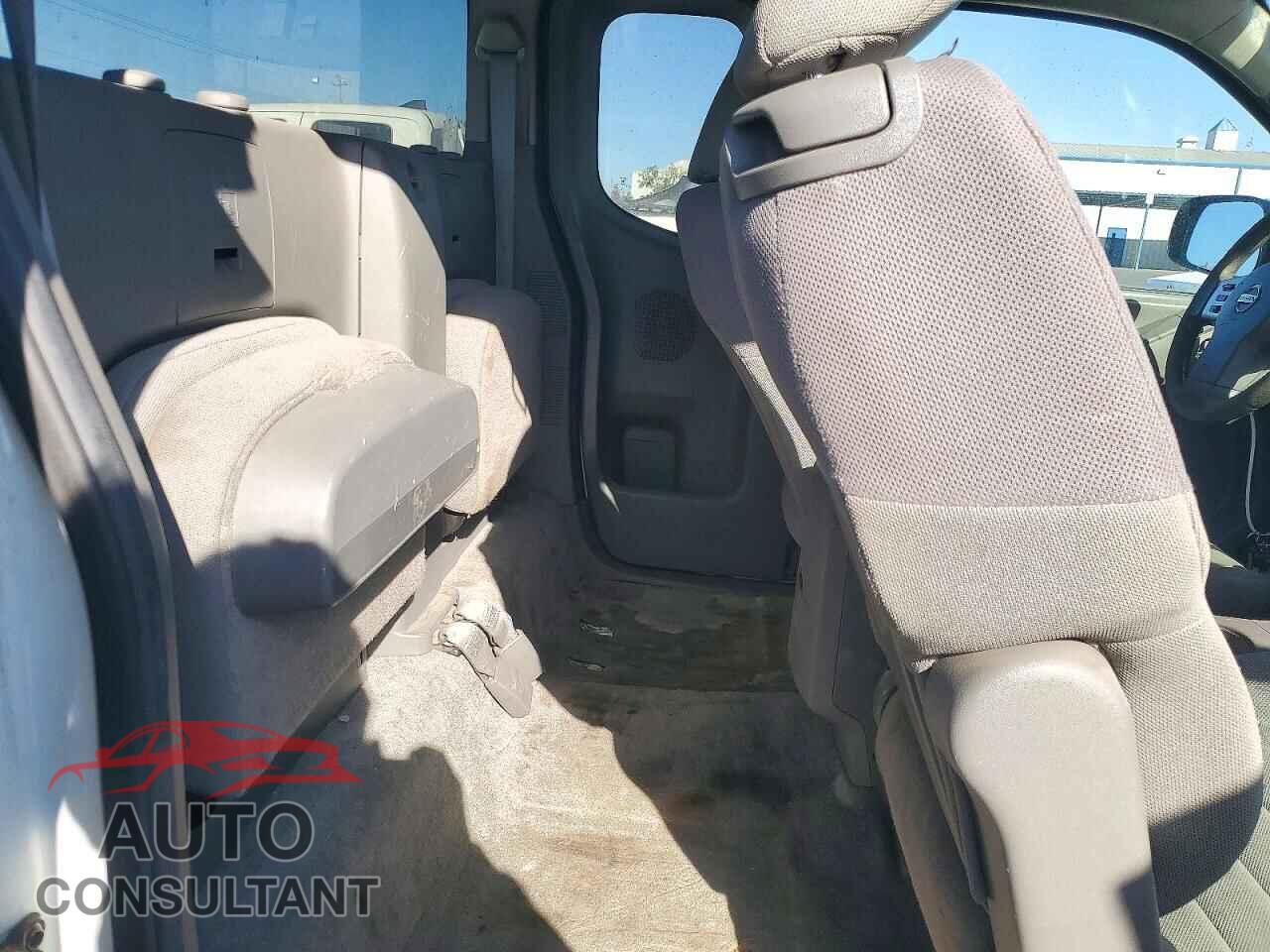 NISSAN FRONTIER 2014 - 1N6BD0CT2EN708213