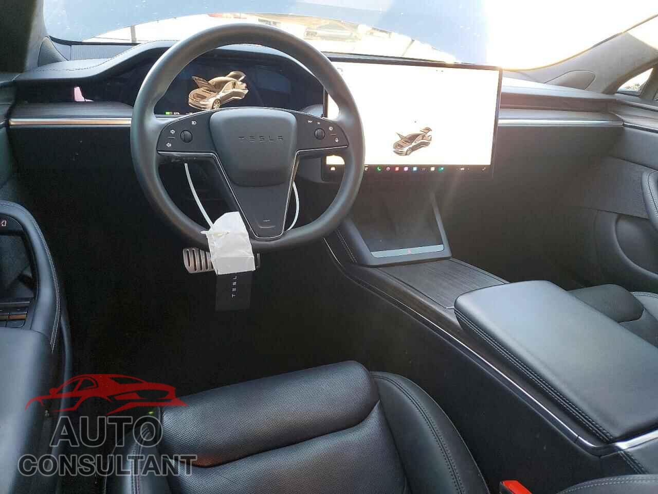 TESLA MODEL S 2023 - 5YJSA1E56PF523261