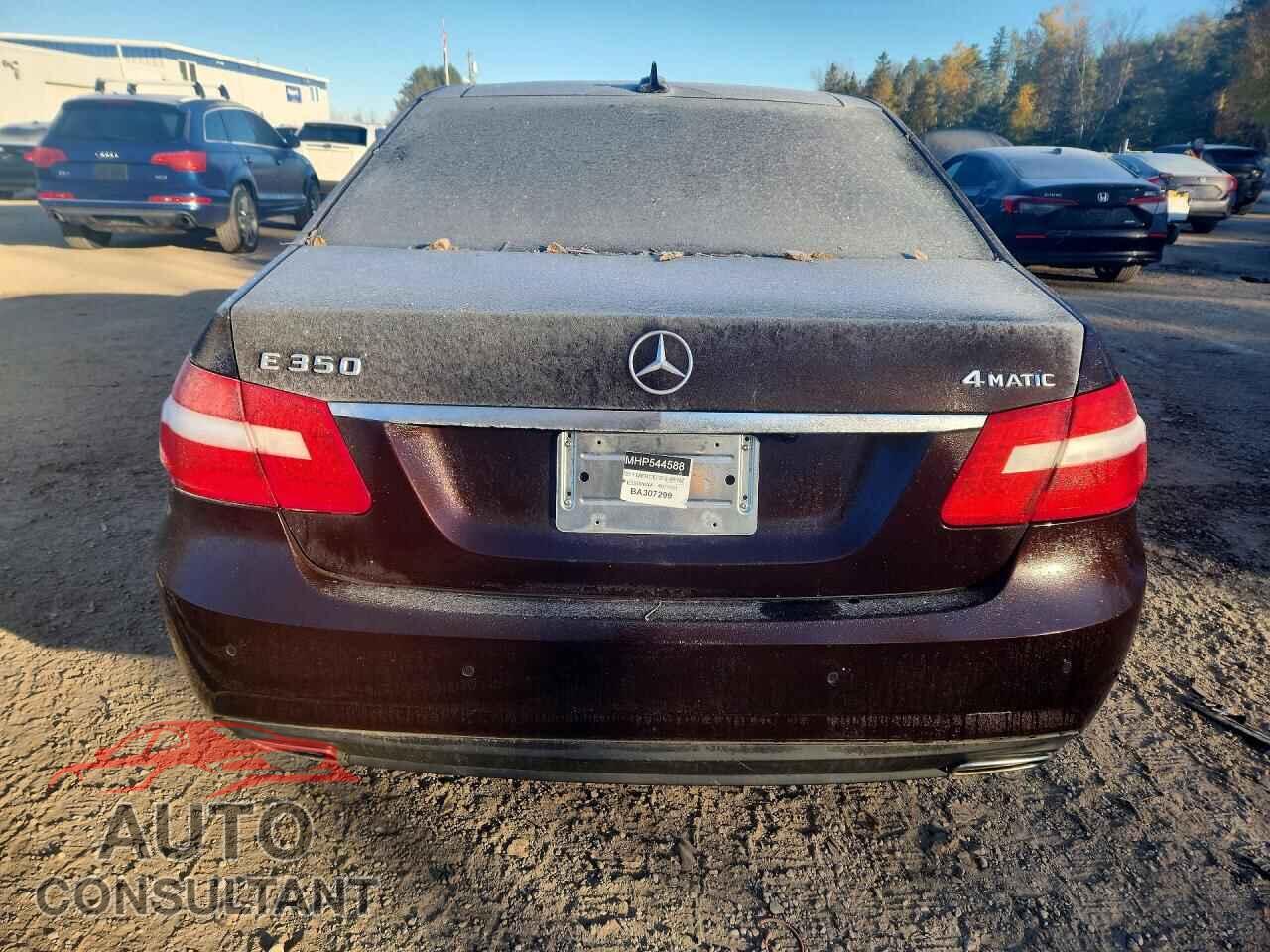 MERCEDES-BENZ E-CLASS 2011 - WDDHF8HB7BA307299