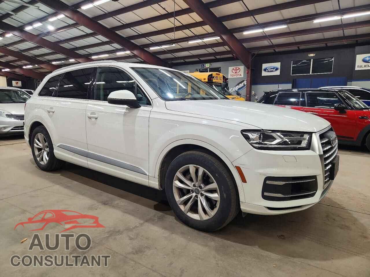 AUDI Q7 2018 - WA1LABF79JD030404