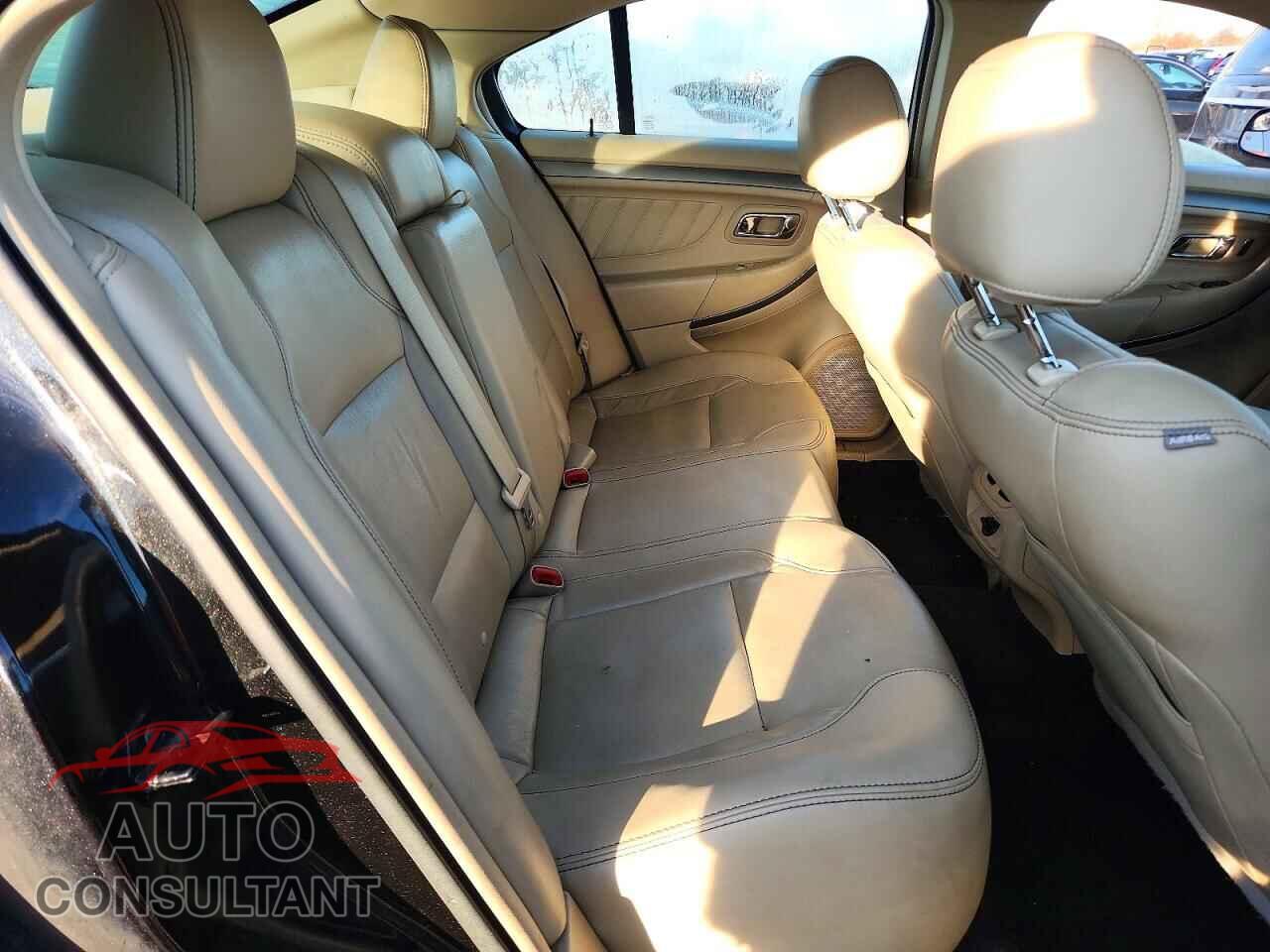 FORD TAURUS 2015 - 1FAHP2E80FG161091
