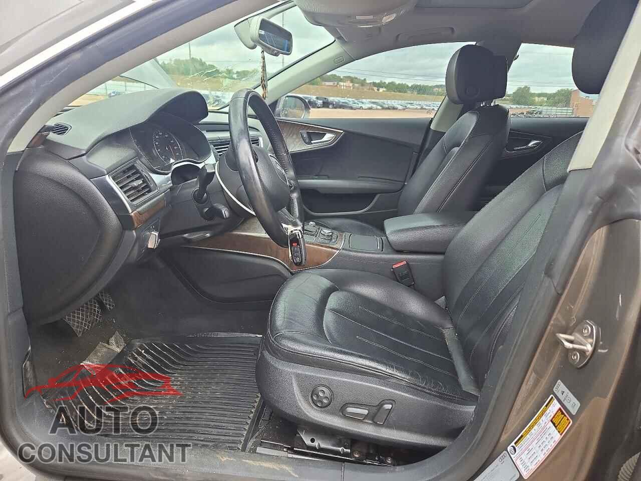 AUDI A7 2013 - WAUYGAFC2DN064021