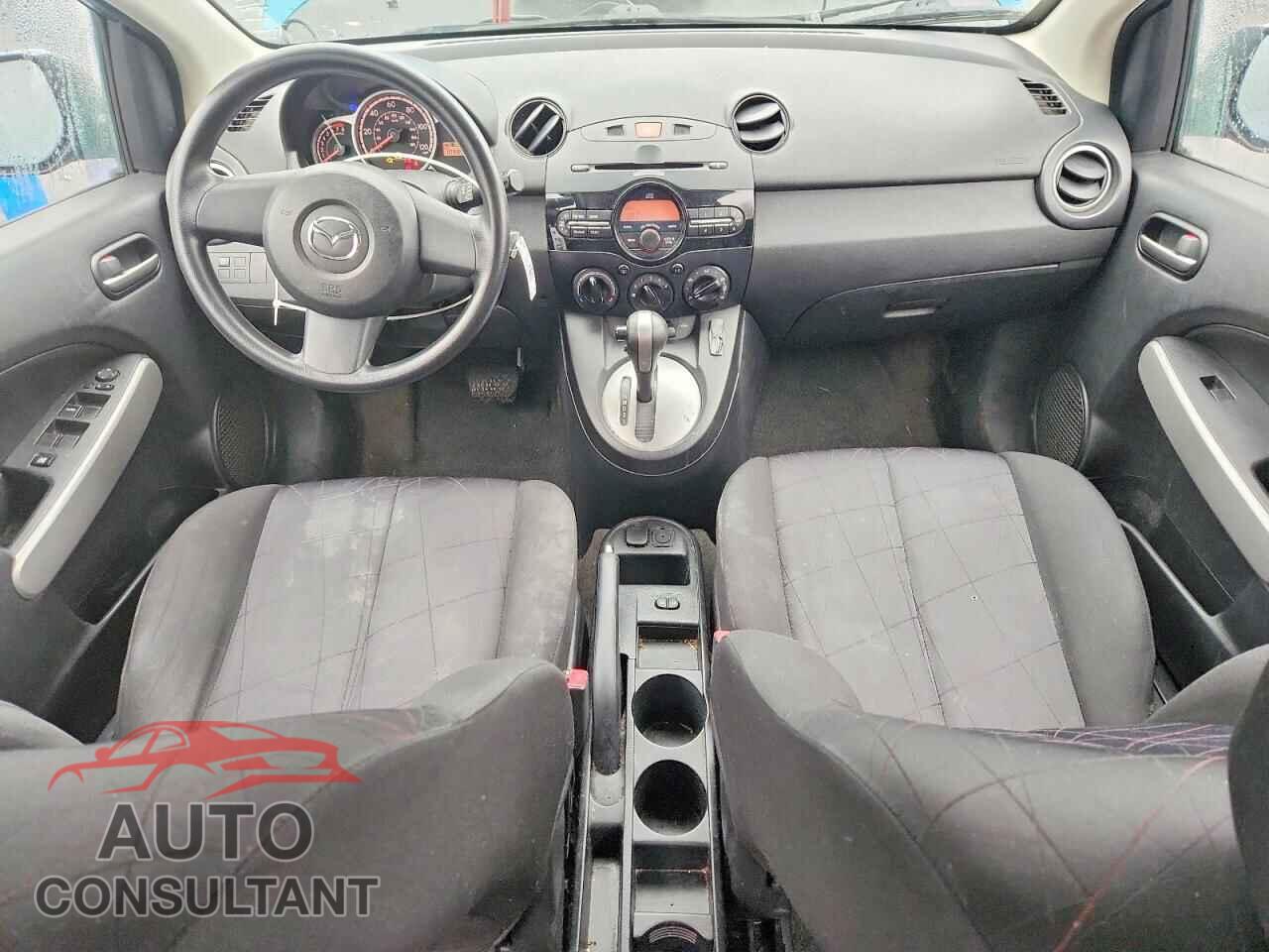 MAZDA 2 2011 - JM1DE1HZ9B0130650