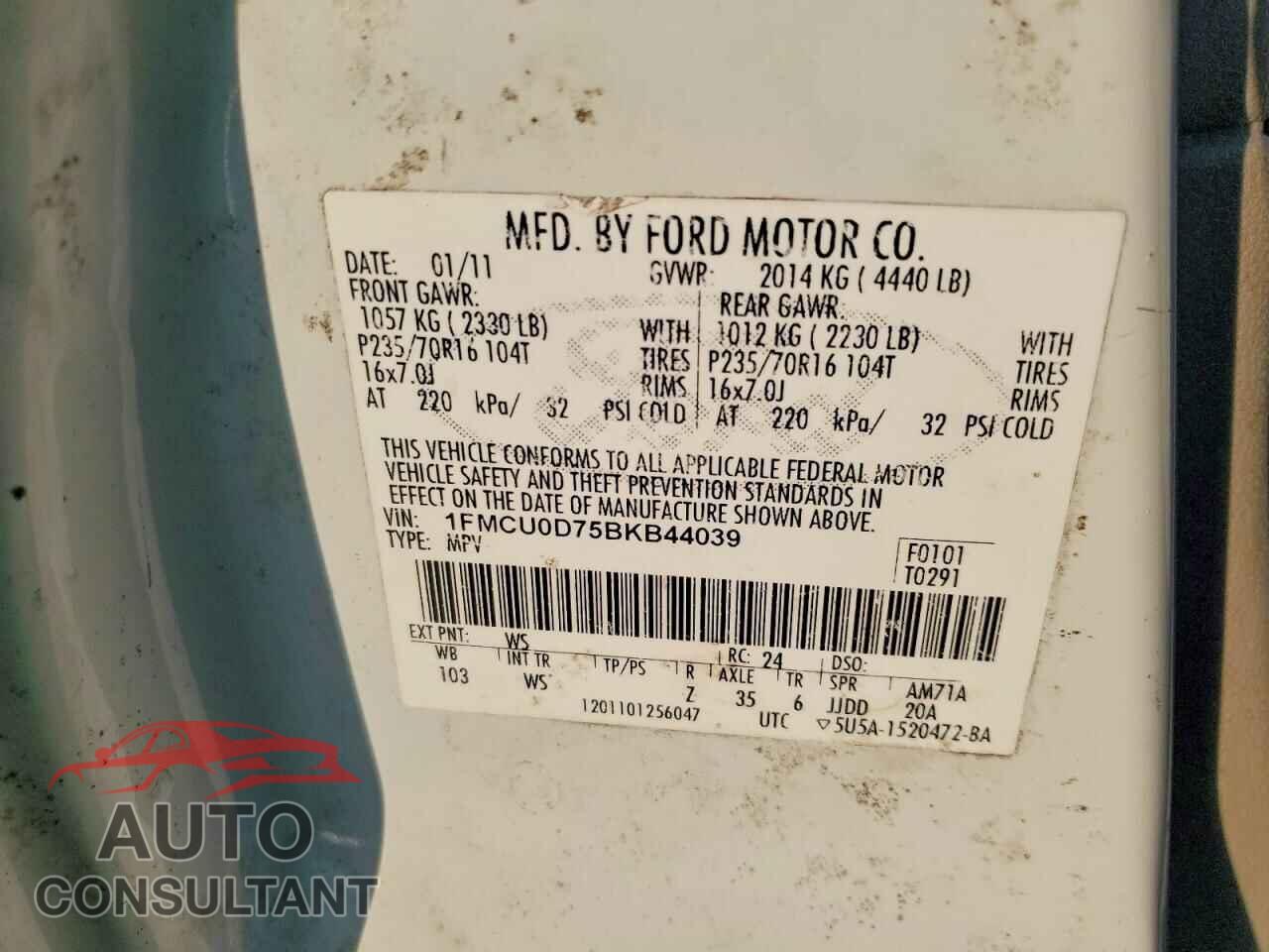 FORD ESCAPE 2011 - 1FMCU0D75BKB44039