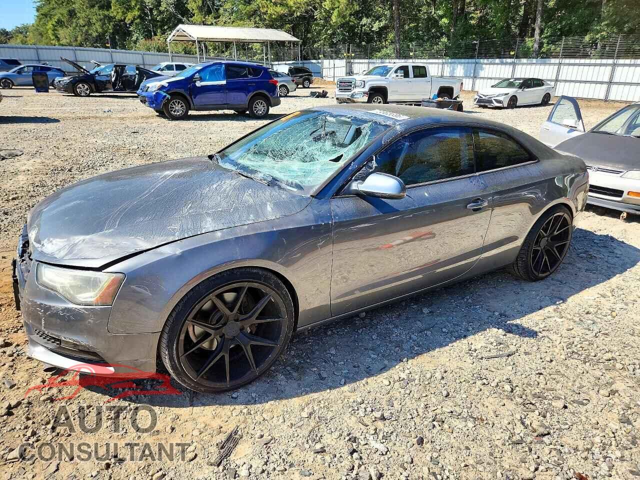 AUDI A5 2013 - WAULFAFR0DA014887
