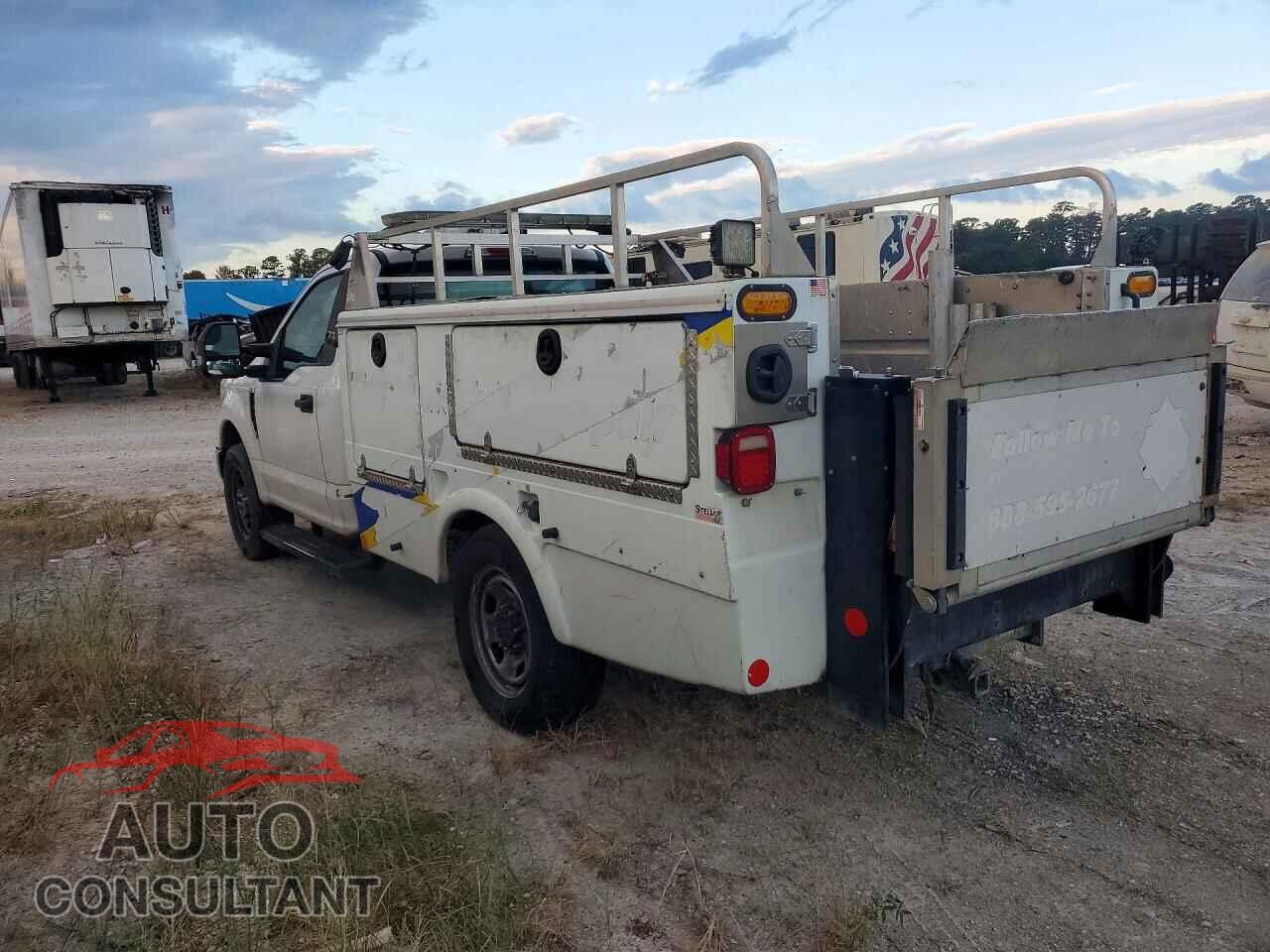 FORD F350 2017 - 1FDRF3E68HEE58724