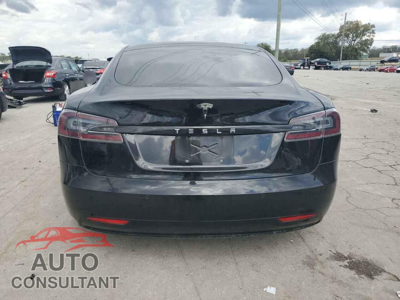 TESLA MODEL S 2021 - 5YJSA1E29MF423754