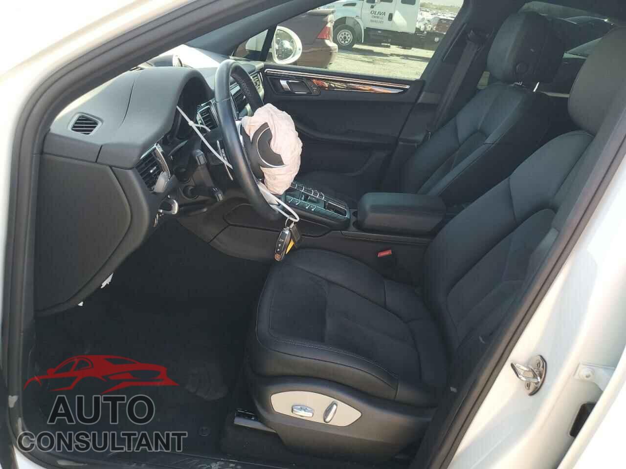 PORSCHE MACAN 2017 - WP1AA2A50HLB80225