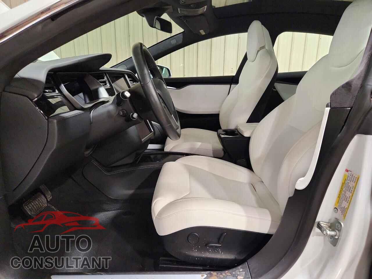 TESLA MODEL S 2020 - 5YJSA1E27LF356473