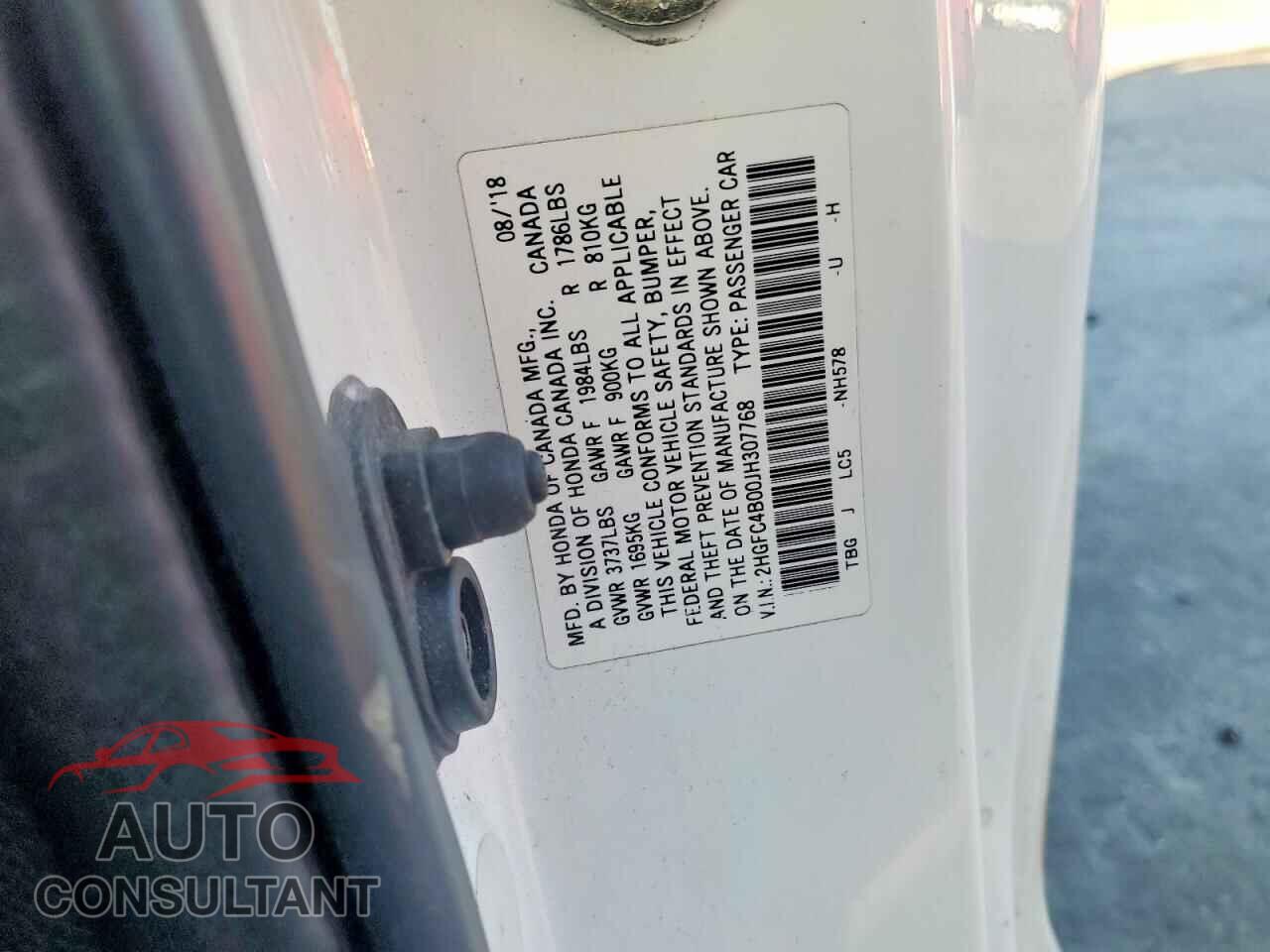 HONDA CIVIC 2018 - 2HGFC4B00JH307768