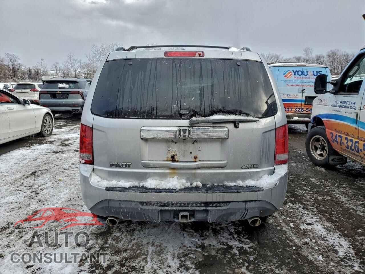 HONDA PILOT 2013 - 5FNYF4H58DB055960