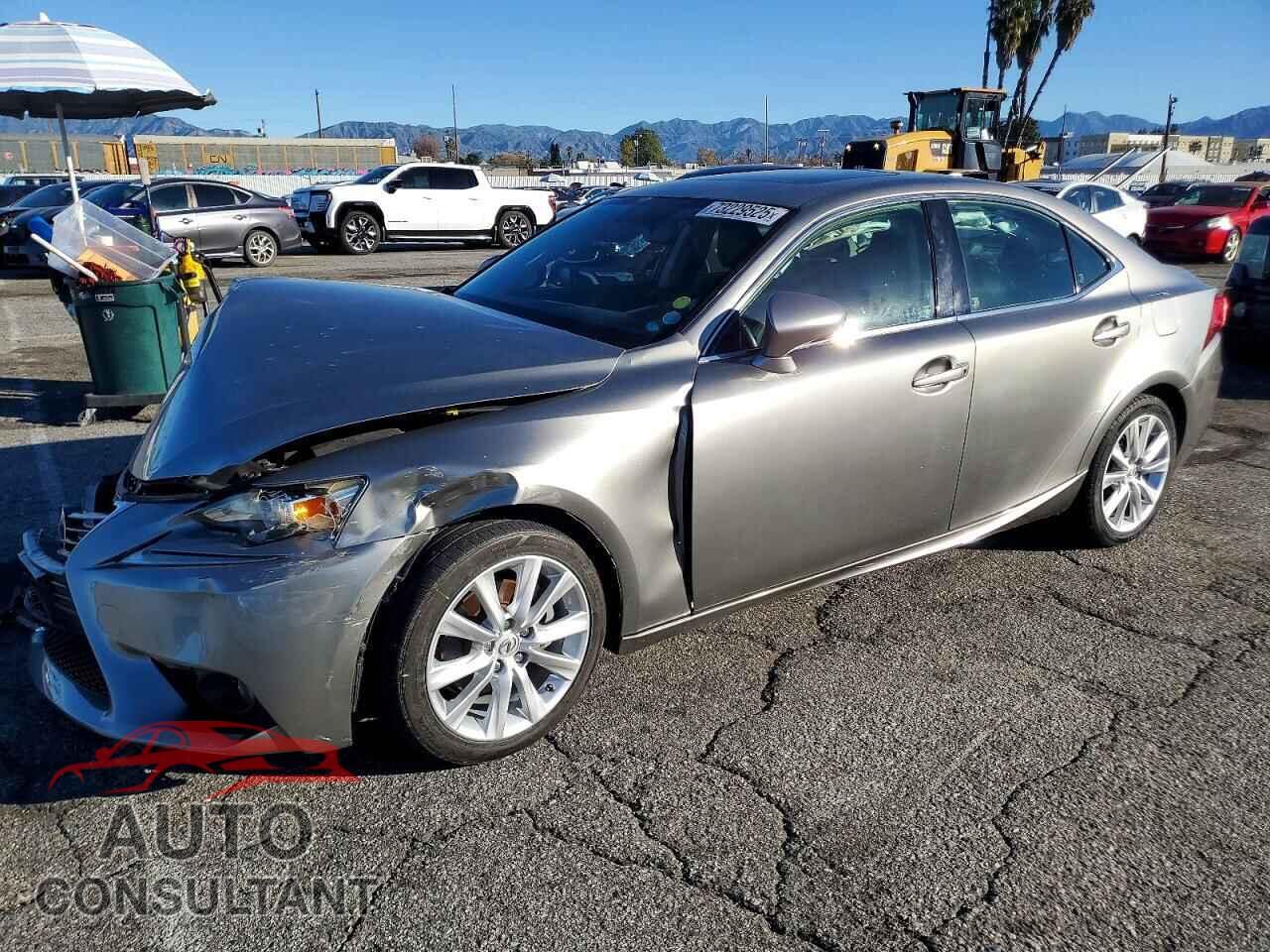 LEXUS IS 2014 - JTHBF1D29E5009300