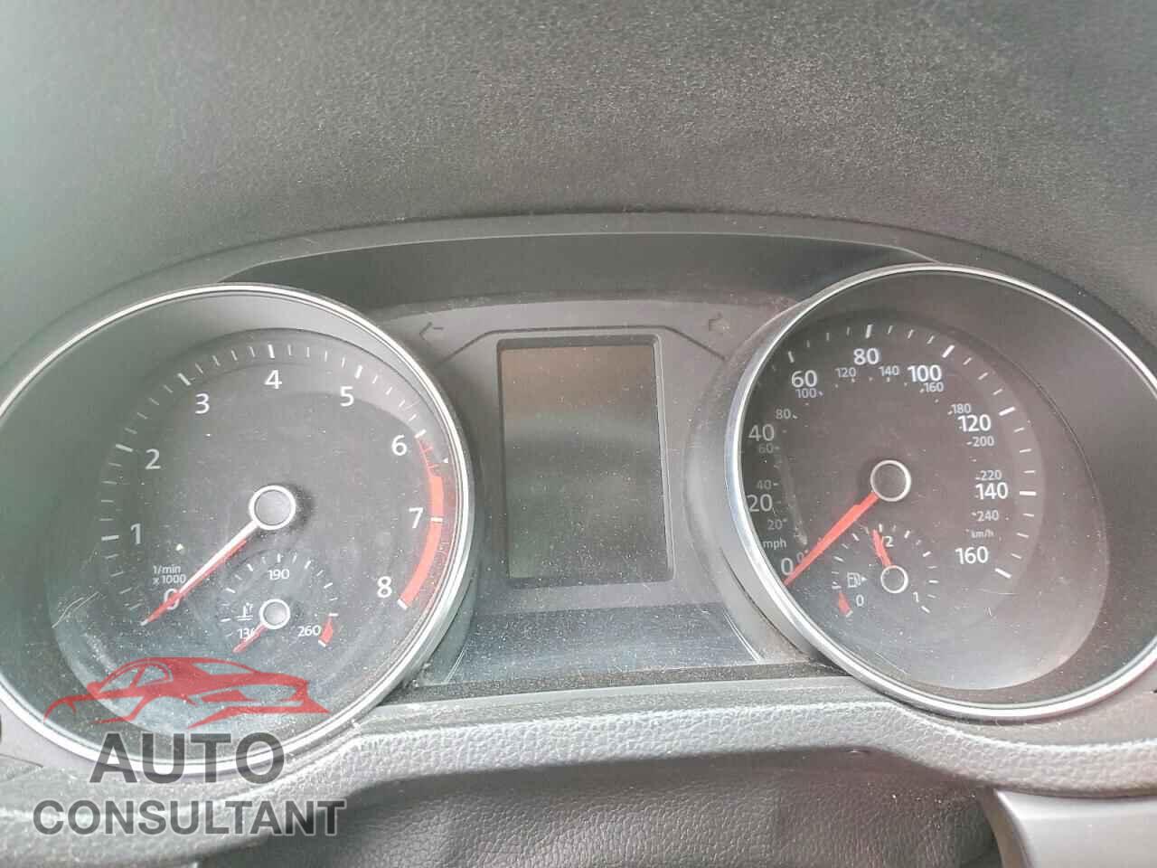 VOLKSWAGEN PASSAT 2016 - 1VWAT7A33GC047400